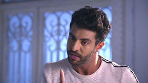 Yuvaan Scolds The Kids