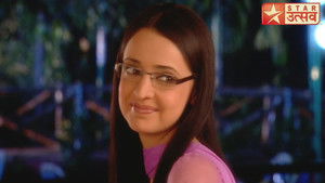 Gunjan Pacifies Nupur