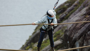 Nå Henger Jeg I En Tynn Tråd - Del 2