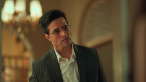 Fareed Confides in Sultana