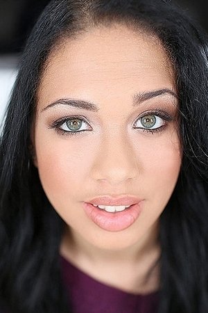 Nia Love