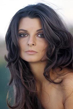 Anne Libert