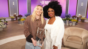 Howie Mandel, Paige Bueckers