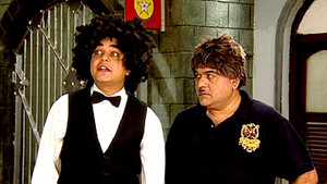 Waiter Becomes a Trouble