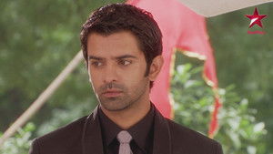 Khushi Breaks Her Fast With Arnav