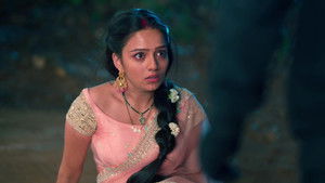 Poornima Gets Ambushed!