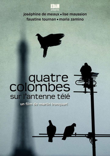 Quatre colombes sur l'antenne télé