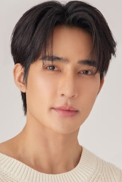 Pirapat Watthanasetsiri