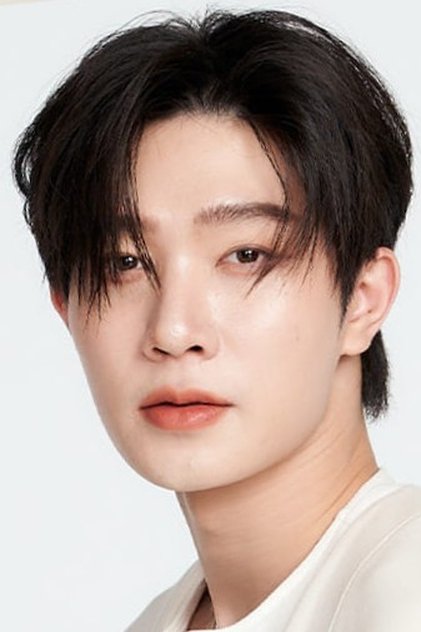 Pharinyakorn Khansawa