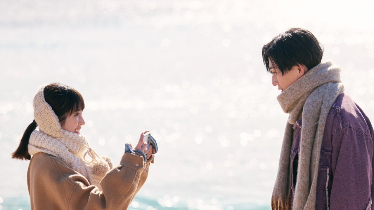 Gazing at the Star Next Door