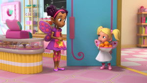 Cricket The Flower Girl!