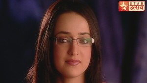 Gunjan Apologises to Samrat