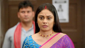 Mansi Lies to The Police