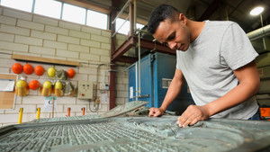 Chatham - A Vandalised War Memorial Restored to Glory