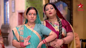 Guptas Insult The Chaubeys